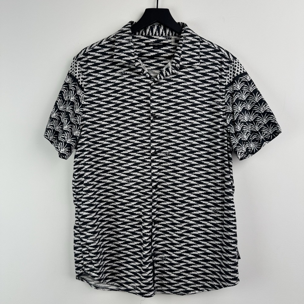 Karl Lagerfeld Paris Shirt Mens L Black White Geometric Signed Camp Short Sleeve